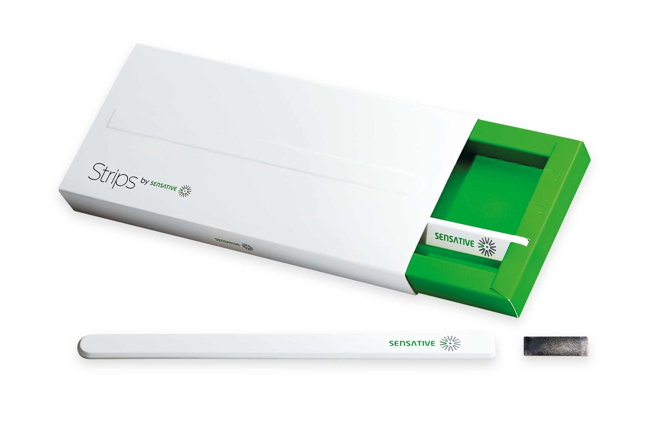 Sensative Strips-paket med sensor och magnet