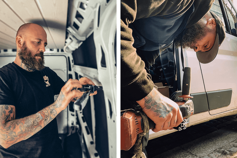 Två män i arbete: en skruvar inuti en skåpbil, den andra skär en aluminiumprofil med en vinkelslip.