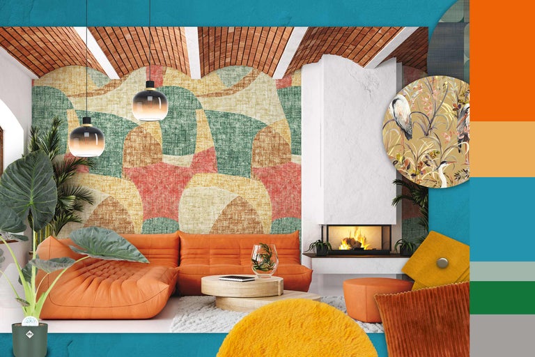 Vardagsrum med soffa, soffbord, öppen spis och krukväxter