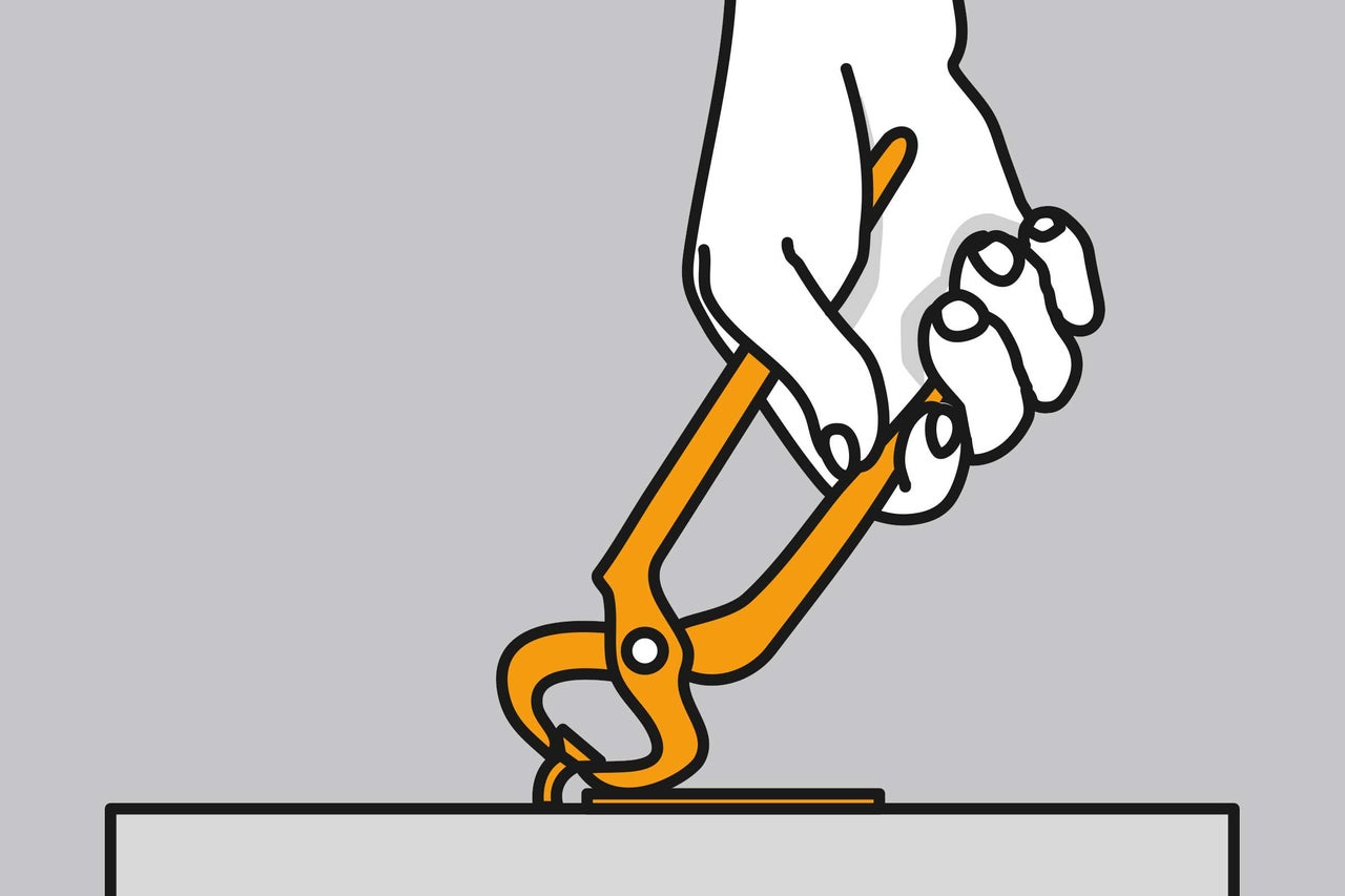 Illustration av en hand som använder en tång för att ta bort en spik