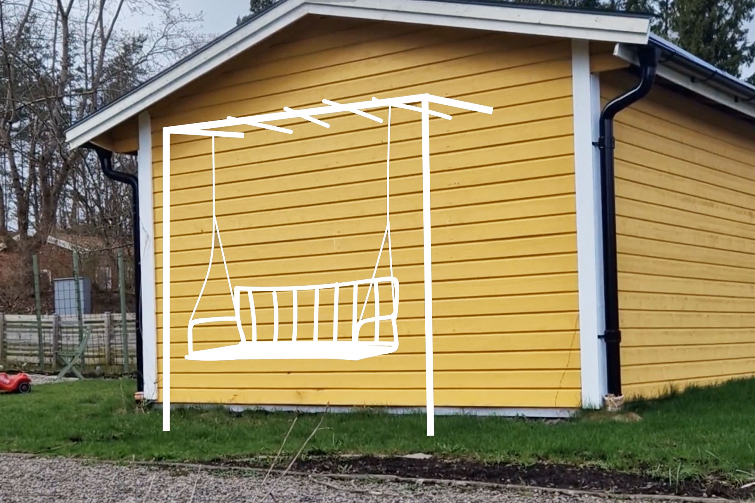 Illustration av en fristående gunga framför en gul trävägg