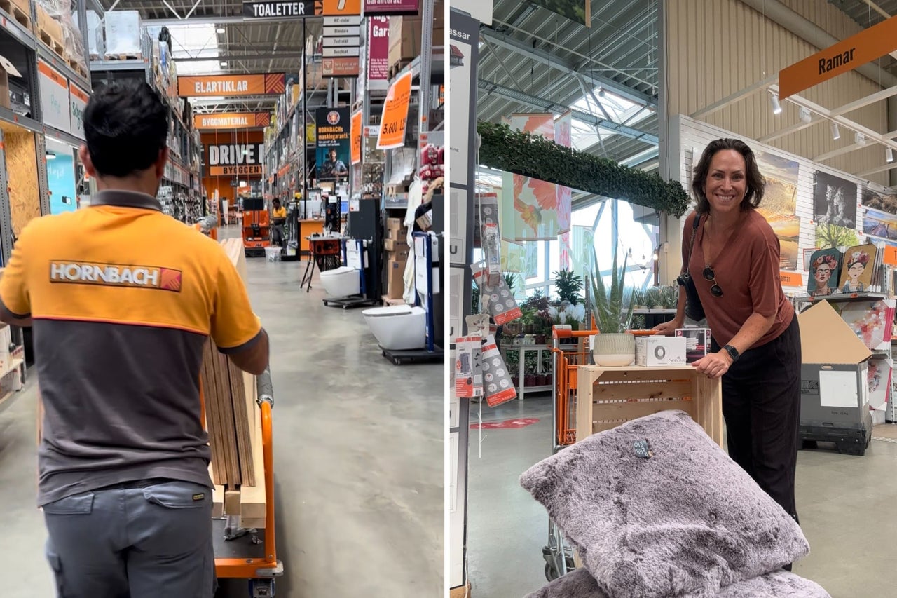 En anställd på Hornbach kör en kundvagn med träskivor och en kund med en vagn fylld med heminredning i varuhuset.