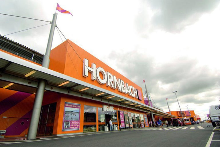 Hornbach byggvaruhus, byggnadsutsikt