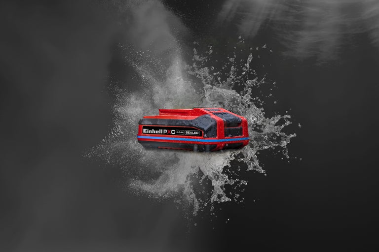 Einhell Power X-Change batteri 4,0 amperetimmar SEALED, dammskyddat och skyddat mot vattenstänk.