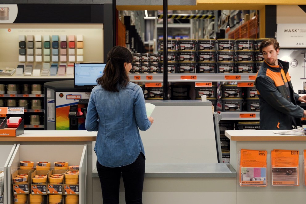 Personlig service vid Färgbrytningsdisken Personlig service vid Färgbrytningsdisken