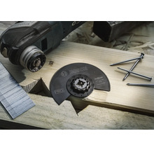 Bosch sågblad för multifunktionsverktyg, träspikar och klammer på träunderlag