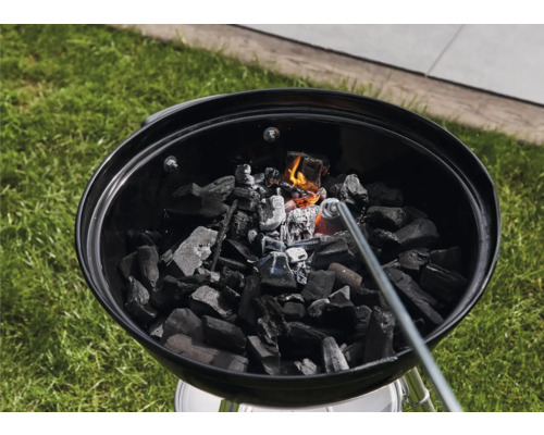 Grill med kol och tändvätska