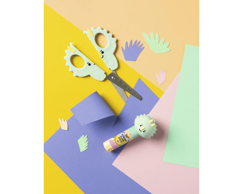 Pysselsats med sax, limstift och papper