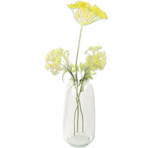 Konstgjord gul blomma i glasvas