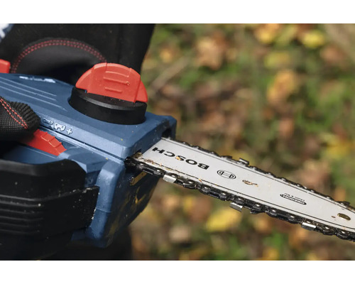 Bosch motorsåg i detalj