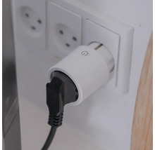 Uttag med adapter och kontakt