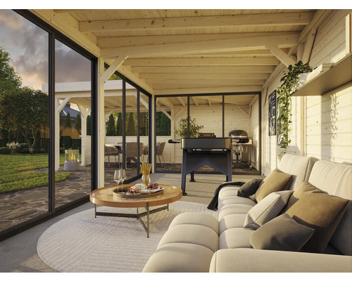 Ljus veranda med sittgrupp, grill och utsikt över trädgården