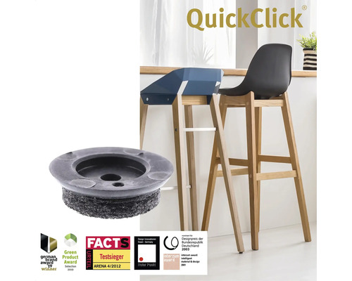 QuickClick möbelglidare med utmärkelser framför två barstolar
