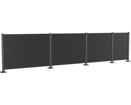 Insynsskyddsstaket med metallstolpar