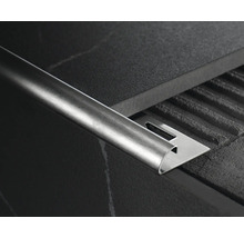 Kakelavslutningsprofil av metall