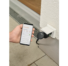 Osram smartkontakt för utomhusbruk med appstyrning på smartphone