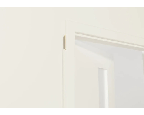 Detaljvy av en innerdörr med dörrkarm