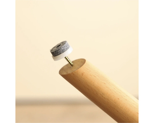 Möbelben av trä med filtdyna och skruv