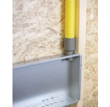 Installation av en elbox med korrugerat rör i en vägg