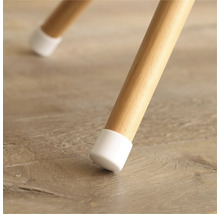 Stolsben av trä med golvskydd