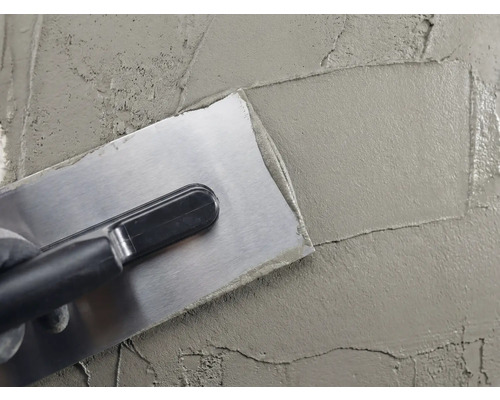 Spackel med applicerad puts