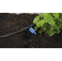 Droppbevattning med reglerventil för bevattning av växter i trädgården