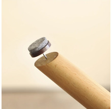 Filtglid för montering på ett möbelben