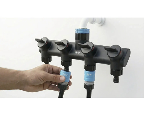 For Q-fördelare med fyra utgångar och en person som ansluter en slang