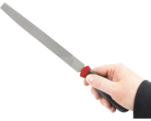 Hand håller en verkstadsfil