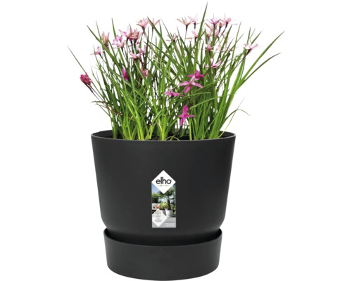 elho blomkruka med växt och fat, integrerat bevattningssystem, tillverkad av återvunnet material.