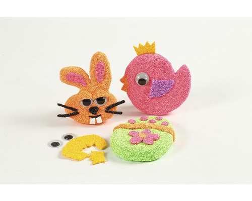 Dekorativt pysselset med påskmotiv: hare, kyckling och ägg