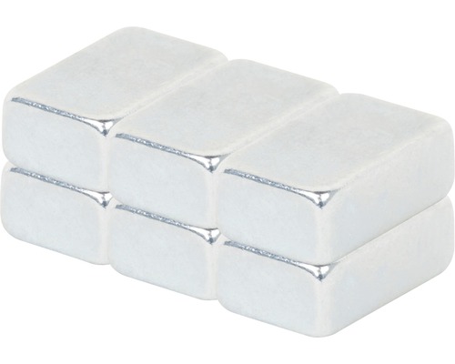 Sex rektangulära magneter