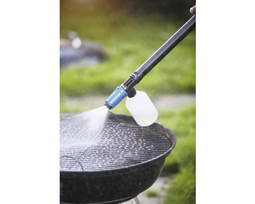 Rengöring av ett grillgaller med en Nilfisk högtryckstvätt