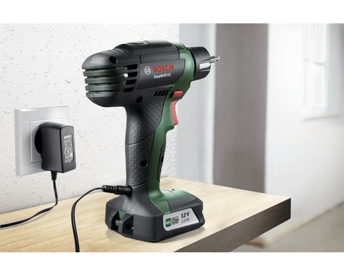Bosch EasyDrill 12 sladdlös borrmaskin med laddare