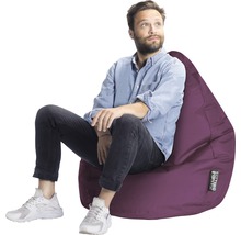 Man sitter på en sittsäck