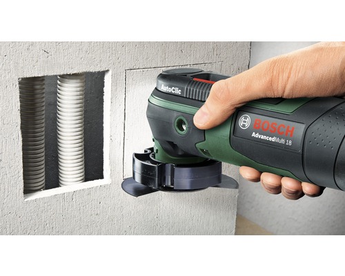 Bosch AdvancedMulti 18 multifunktionsverktyg i bruk