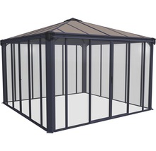 Paviljong med transparenta väggar och tak