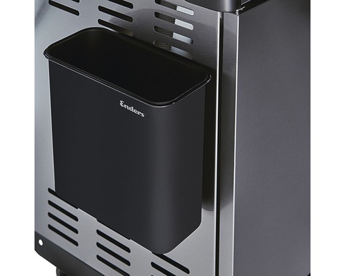 Enders avfallsbehållare fäst vid grillen