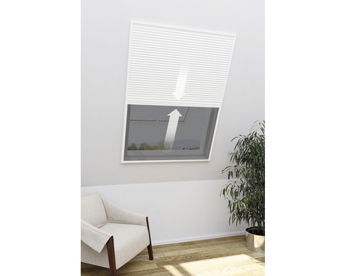 Takfönster med insektsnät och plisségardin