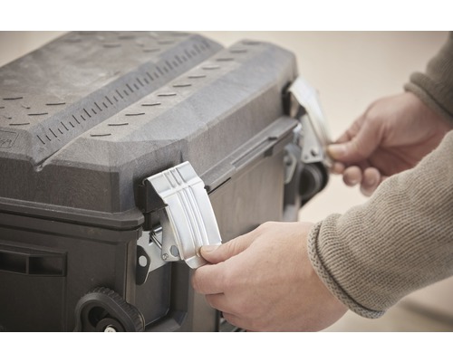 Verktygslåda med stängning i detalj