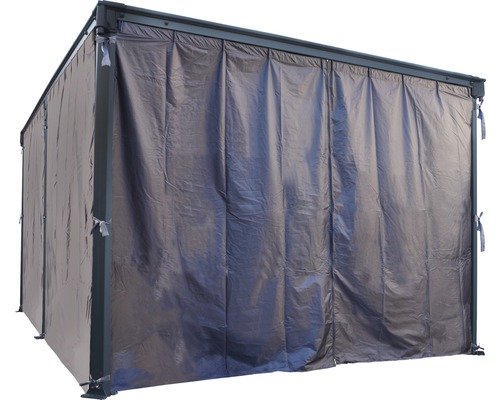 Paviljong med sidoväggar för extra skydd och avskildhet