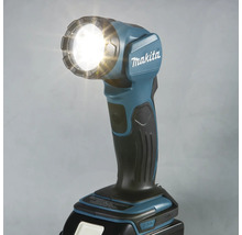 Makita batteridriven arbetslampa i drift