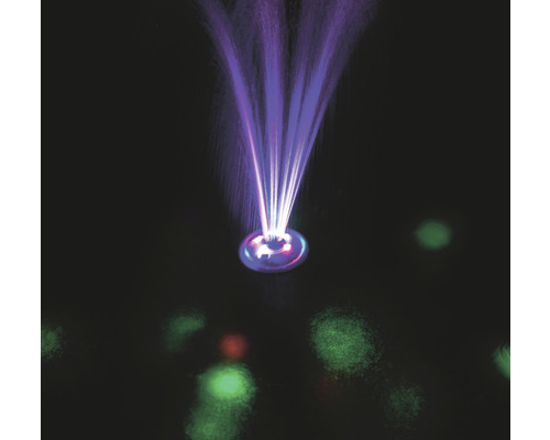 Belyst fontän för trädgårdsdammen