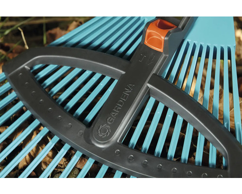 Gardena räfsa med justerbar tandbredd