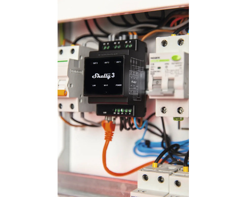 Shelly 3 energimätare i kopplingsskåpet med nätverksanslutning