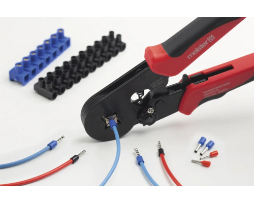 Ändhylstång med ändhylsor och kopplingsplintar