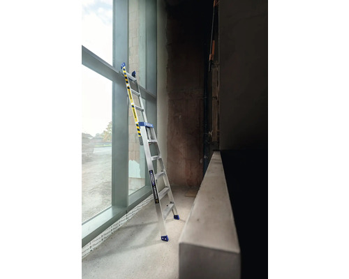 Stege av aluminium på en byggarbetsplats