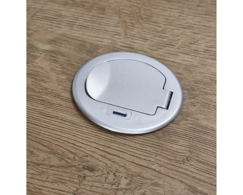 Runt golvuttag i trägolv