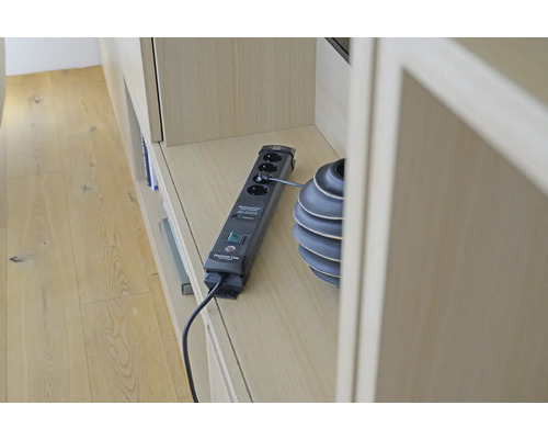 Grenuttag på en hylla