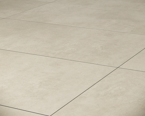 Lagt golvkakel med fogar